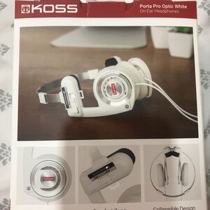 Supreme koss headphones